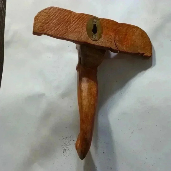 Unique  handmade elephant design Carved from European wood. - Picture 4 of 4